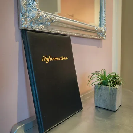 90 Qm Wohnung, Klima In Den Schlafzimmern, 3 Zimmer, Balkon & Grosse Kueche - In Seenaehe, Schnell In Der Stadt *