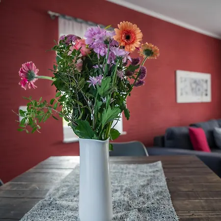 Apartman 90 Qm Wohnung, Klima In Den Schlafzimmern, 3 Zimmer, Balkon & Grosse Kueche - In Seenaehe, Schnell In Der Stadt Lipcse